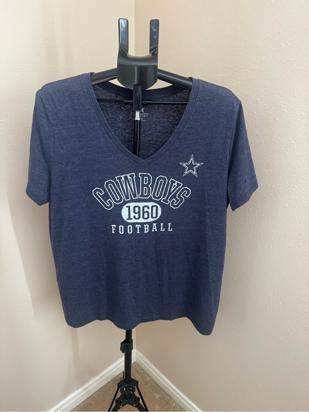 Cowboys 1960 Football V-Neck Tee - Navy Blue